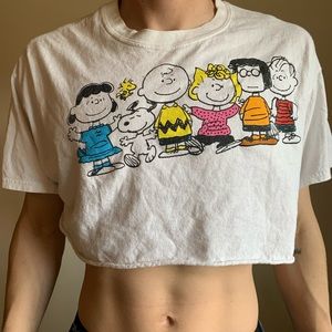 Peanuts Graphic Crop Top